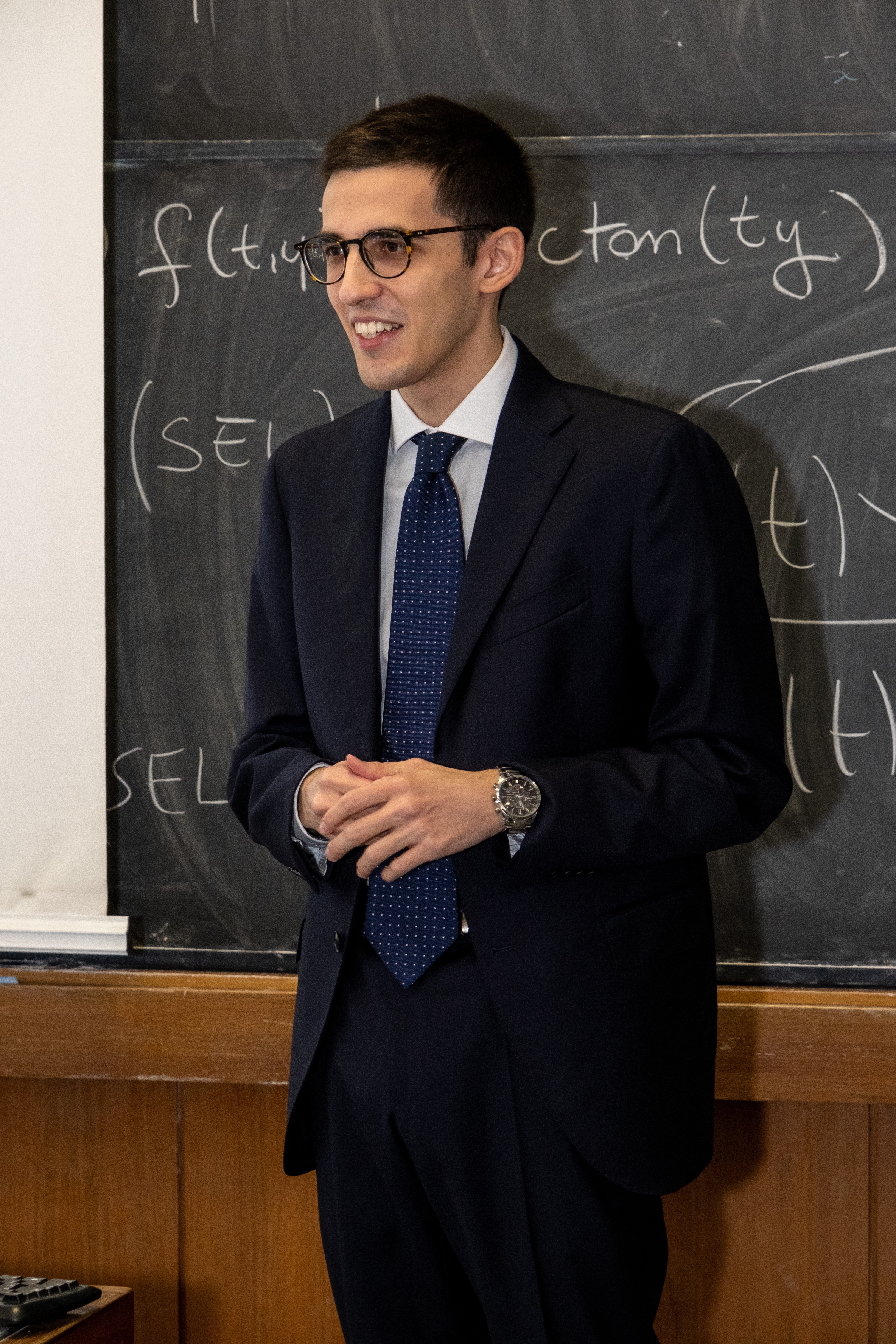 Lorenzo Zacchini lecturing at the blackboard